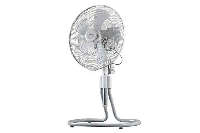 Quạt sàn công nghiệp Hatari 5 cánh IS18M1 126W